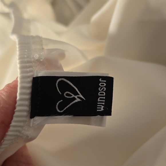 Windsor top - Picture 5 of 6